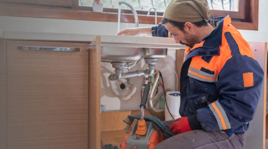 leaky faucet repair in Linthicum Heights, MD